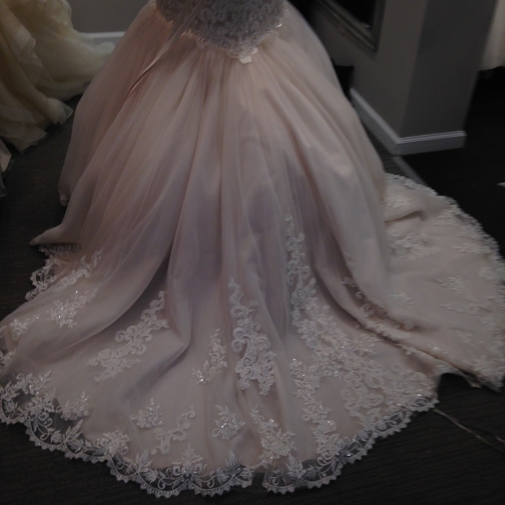 Wedding dress